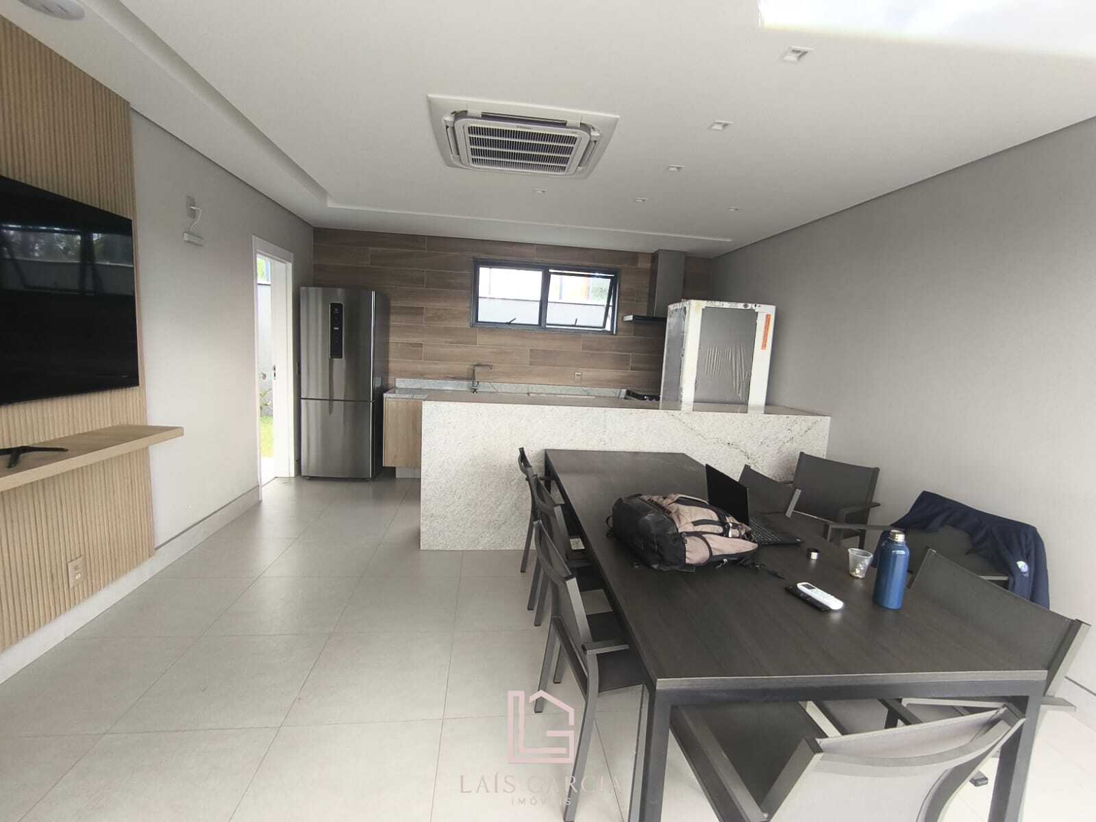 Duplex à Venda no Bairro Ipê Amarelo
